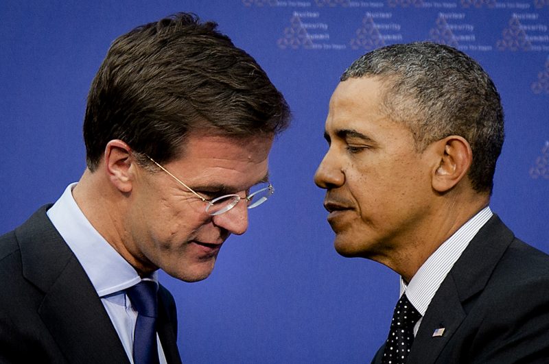 2014-03-25 16:44:30 DEN HAAG - Premier Mark Rutte en de Amerikaanse president Barack Obama tijdens de afsluitende persconferentie in het Gemeentemuseum, op de tweede en tevens dag van de Nuclear Security Summit. ANP ROBIN VAN LONKHUIJSEN