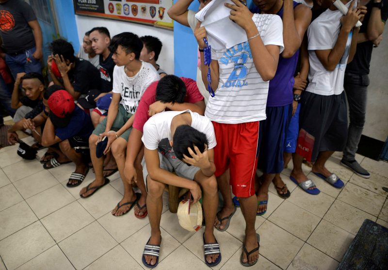 Philippines drug war victims arrests drug users violence