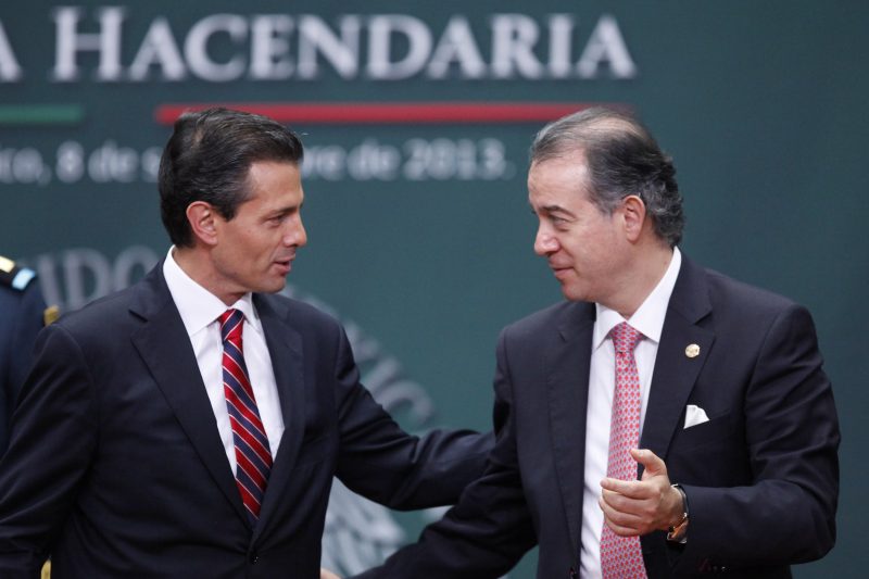 Raul Cervantes Enrique Pena Nieto Mexico government