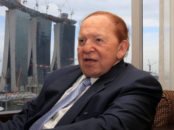 Sheldon Adelson, Las Vegas Sands Corporation, Geld