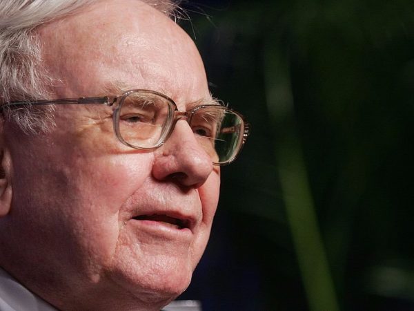 Warren Buffet, Berkshire Hathaway, Geld