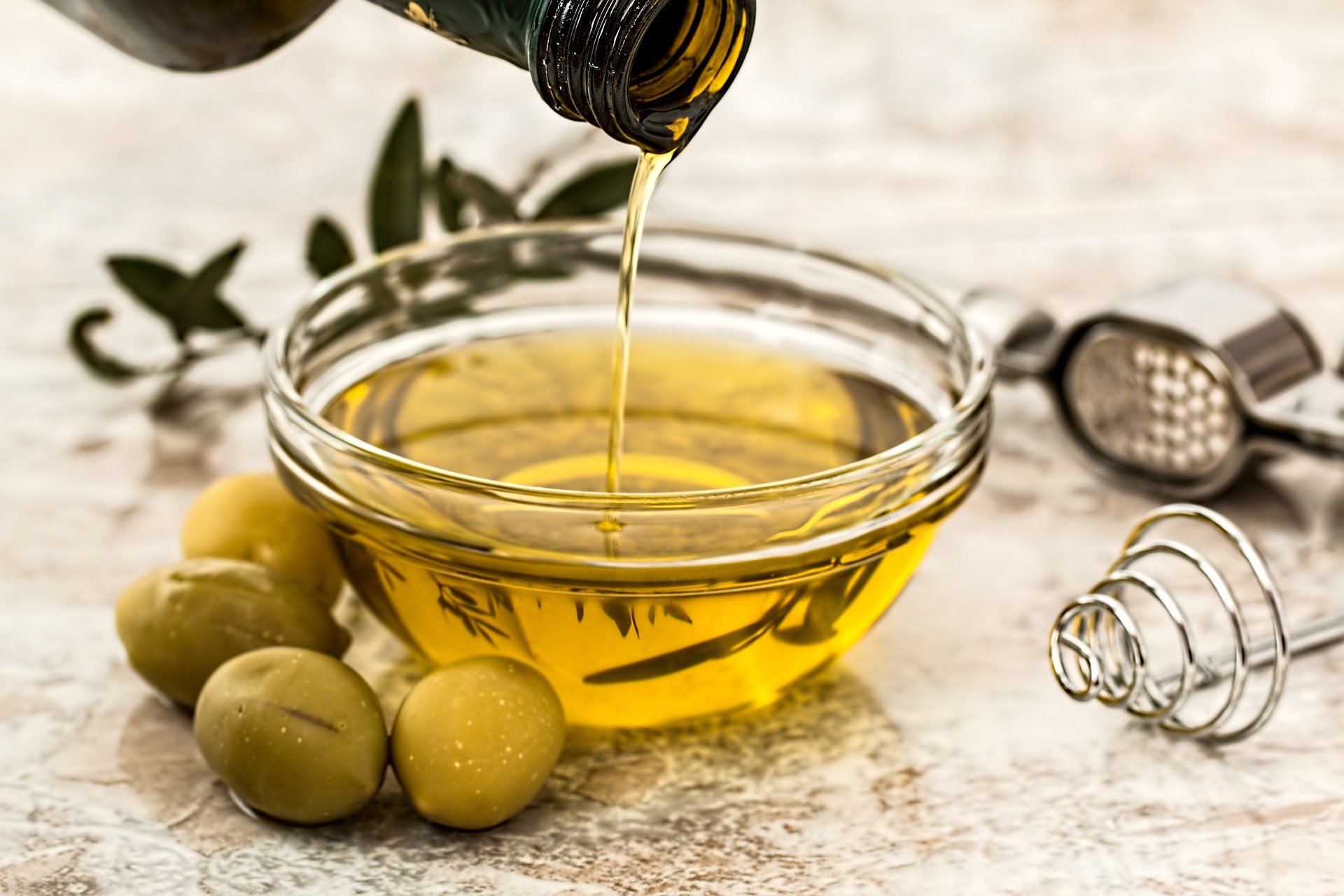 olive-oil dressing saladedressing