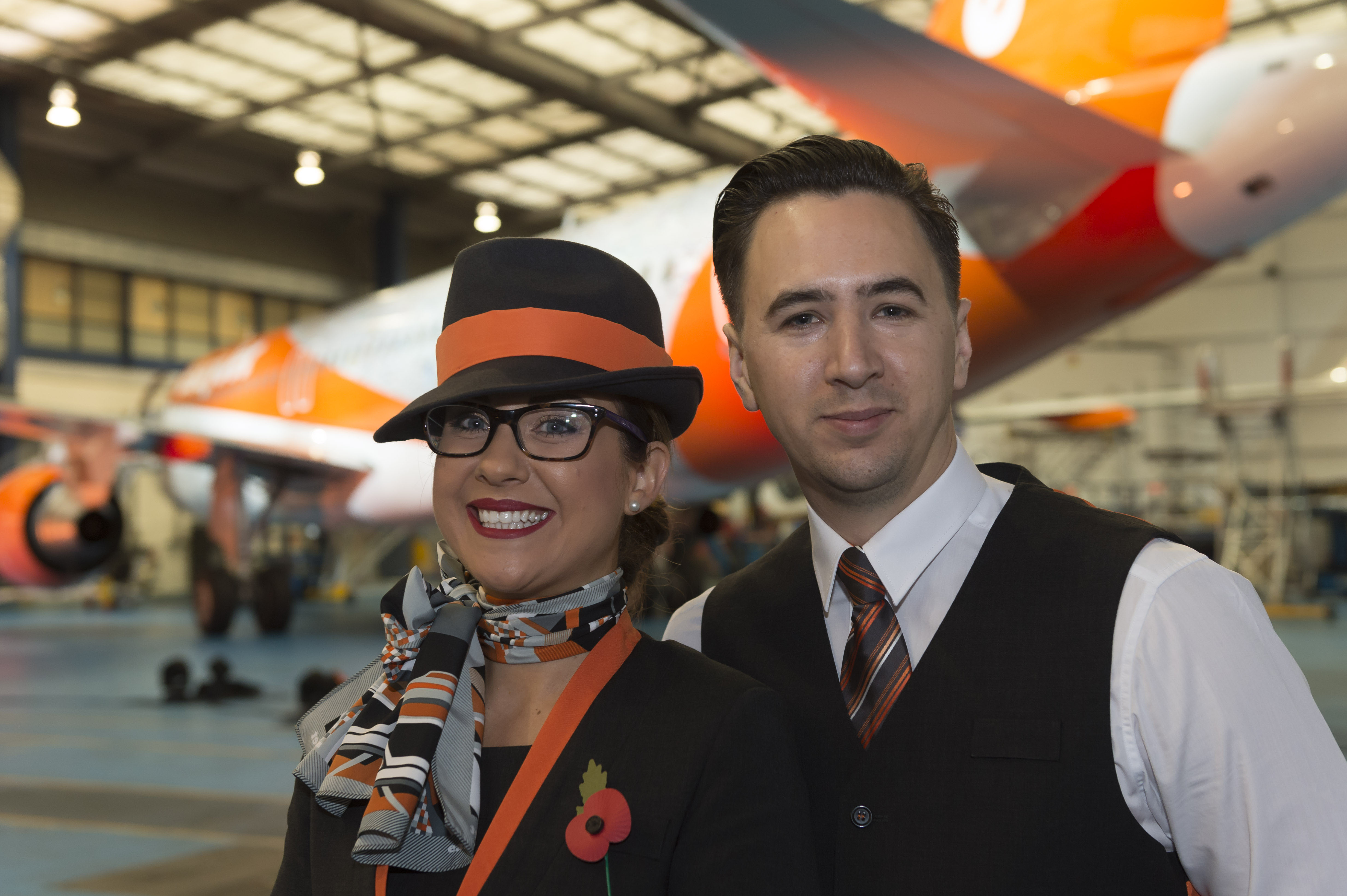 2015-11-10 12:19:17 LONDEN - De viering van het twintig jarig bestaan van luchtvaartmaatschappij easyJet in Hangar89 op Londen Luton. ANP LEX VAN LIESHOUT