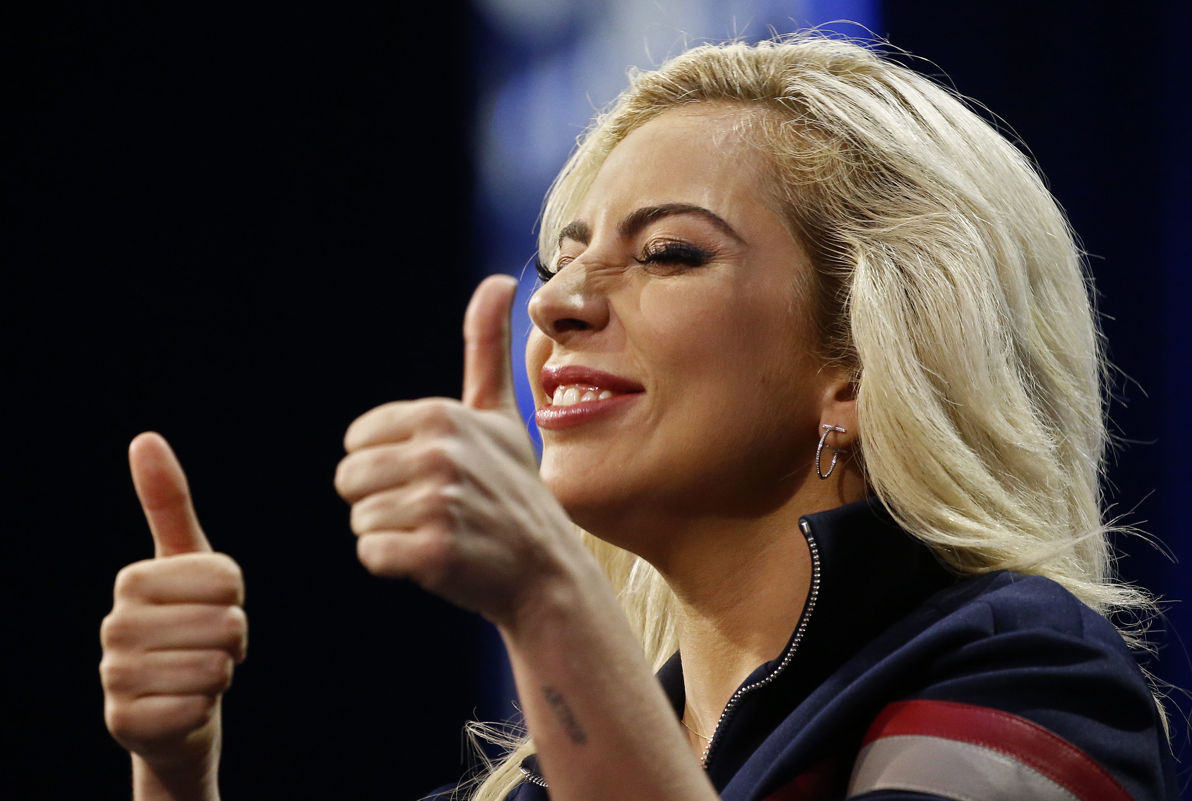 2017-02-02 15:28:24 epa05767258 US singer-songwriter Lady Gaga responds to questions during the Super Bowl LI Halftime Show press conference at the George R. Brown Convention Center in Houston, Texas, 02 February 2017. Super Bowl LI will be played at NRG Stadium on 05 February 2017 between the NFC Champions Atlanta Falcons and the AFC Champions New England Patriots. EPA/LARRY W. SMITH