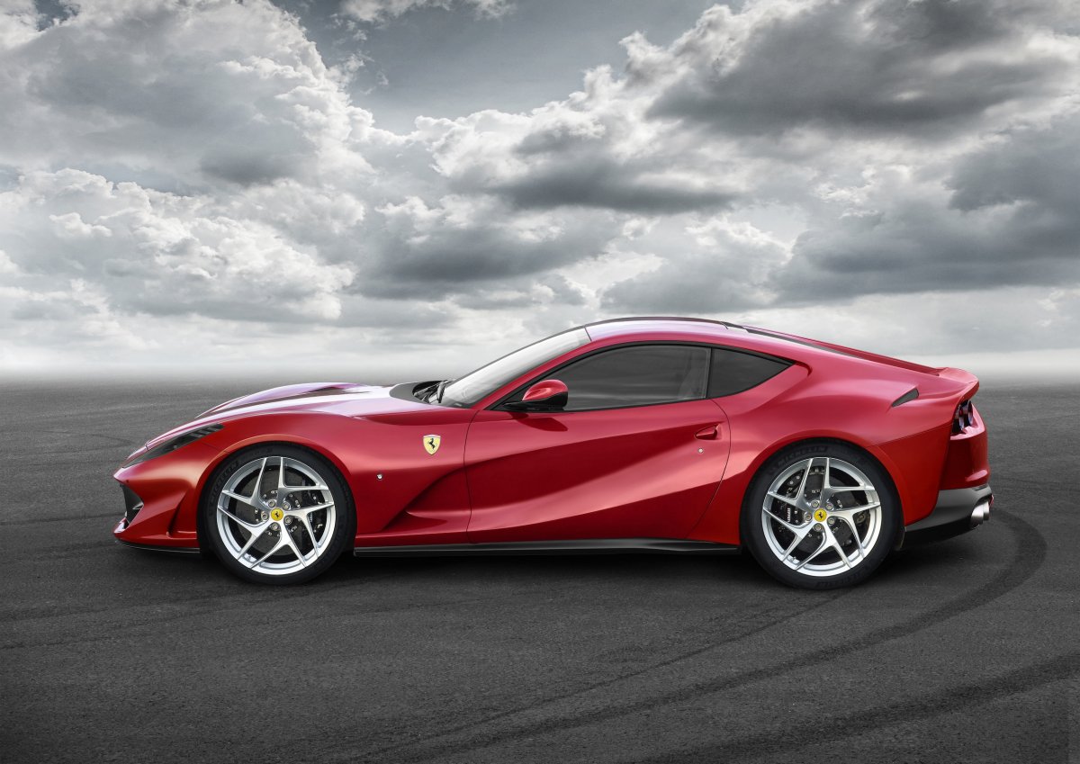 ferrari overall-the-design-is-more-aggressive-yet-still-quite-sexy-the-812s-stonking-v12-engine