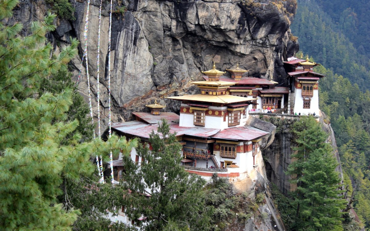if-you-can-stomach-the-journey-there-the-taktsang-palphug-monastery-is-a-worthy-destination