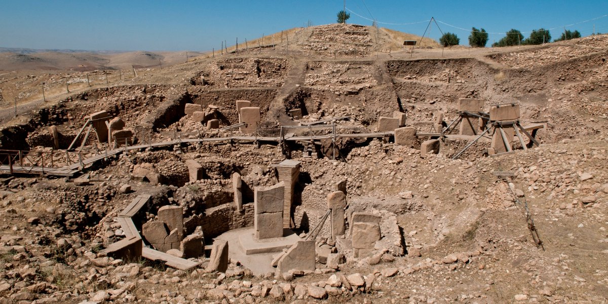 the-oldest-building-we-know-of-is-gbekli-tepe-in-present-day-turkey