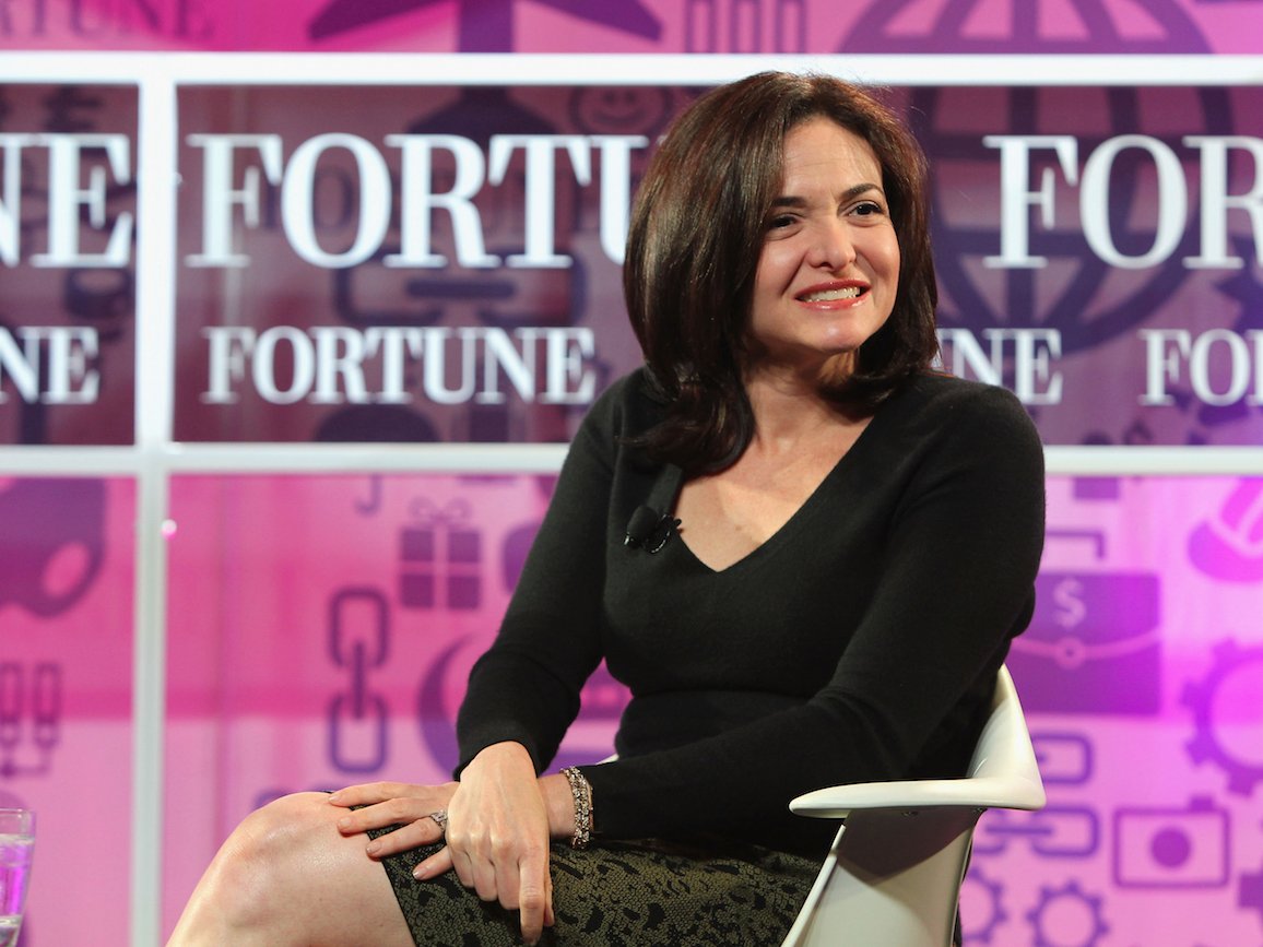 sandberg-admits-that-she-didnt-get-enough-sleep-earlier-in-her-career-according-to-the-blog-fatigue-science