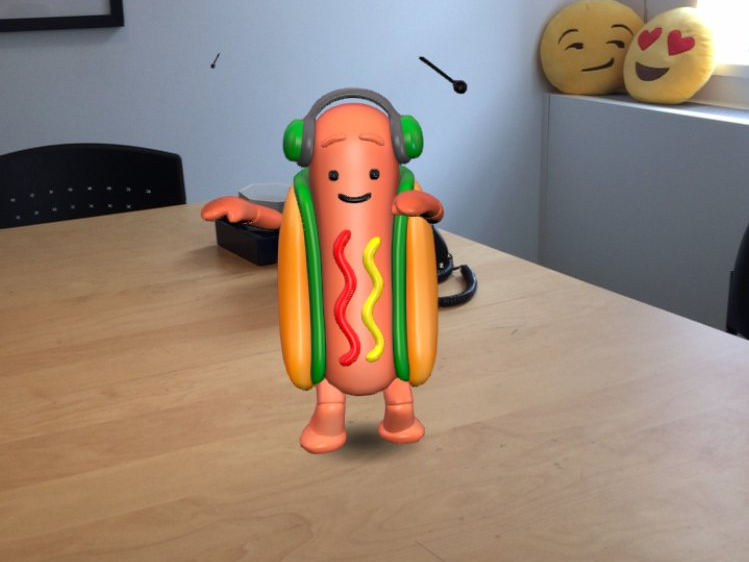 snapchat dancing hot dog