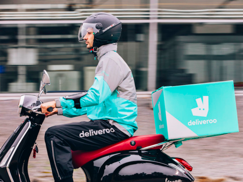 deliveroo courier