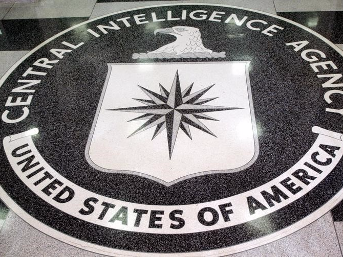 The logo of the U.S. Central Intelligence Agency is shown in the lobby of the CIA headquarters in Langley, Virginia March 3, 2005. U.S. President George W. Bush visited the headquarters for briefings Thursday. REUTERS/Jason Reed  JIR 