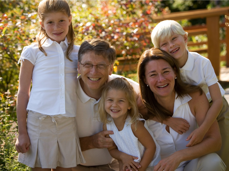 Bill Melinda Gates children family Jenn Rory Phoebe