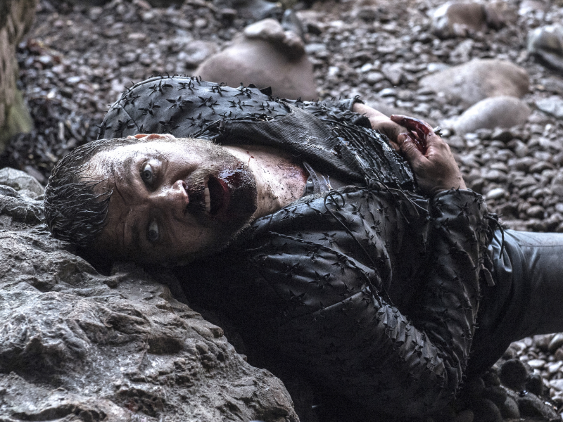 Euron Greyjoy dying Pilou Asbaek HBO season eight episode five The Bells