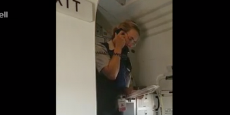United drunk stewardess