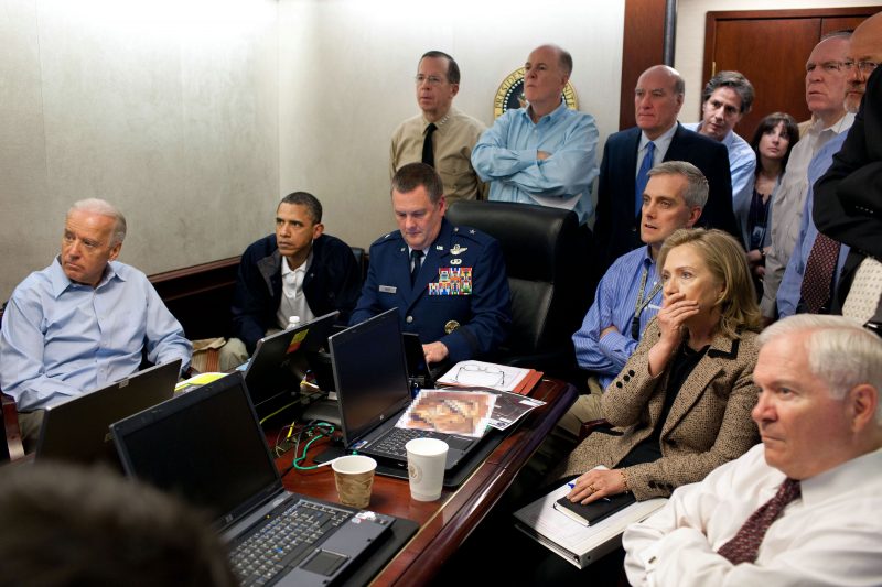 obama situation room bin laden photo
