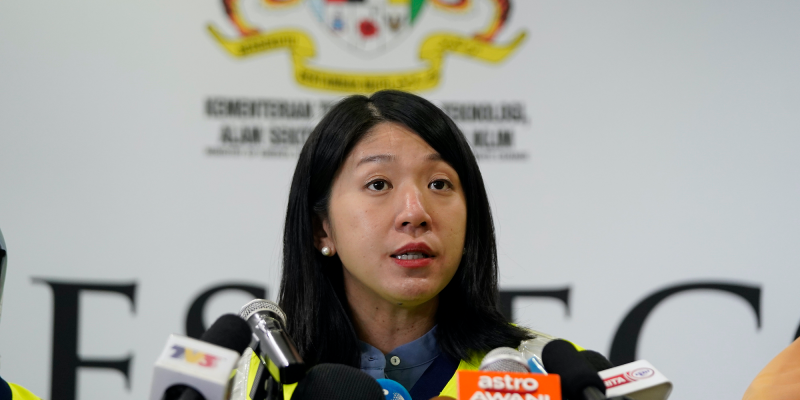 Environment Minister Yeo Bee Yin speaks during a press conference.