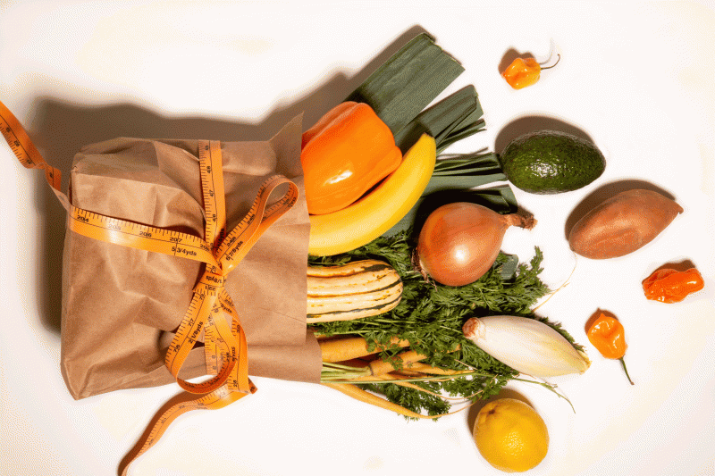 health weightloss greens vegetables veggies fruits vegan vegetarian grocery groceries fitness nutrition scale farmer’s market wellness