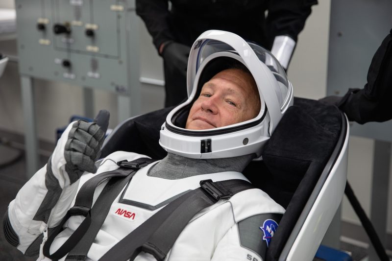 nasa astronaut doug hurley spacex spacesuit crew dragon demo2 demo 2 dress rehearsal may 23 2020 KSC 20200523 PH KLS01_0019_orig