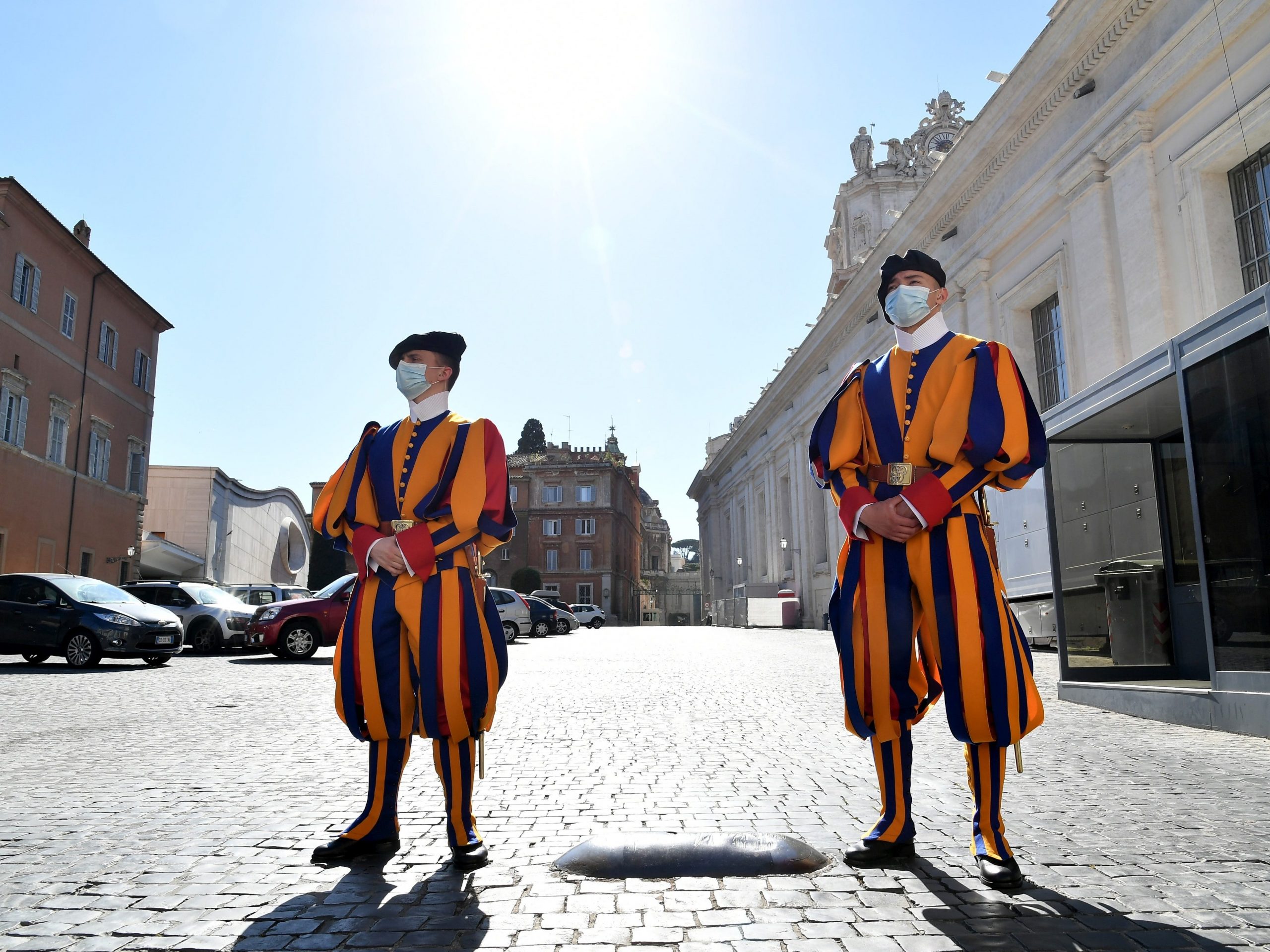 vatican city guards