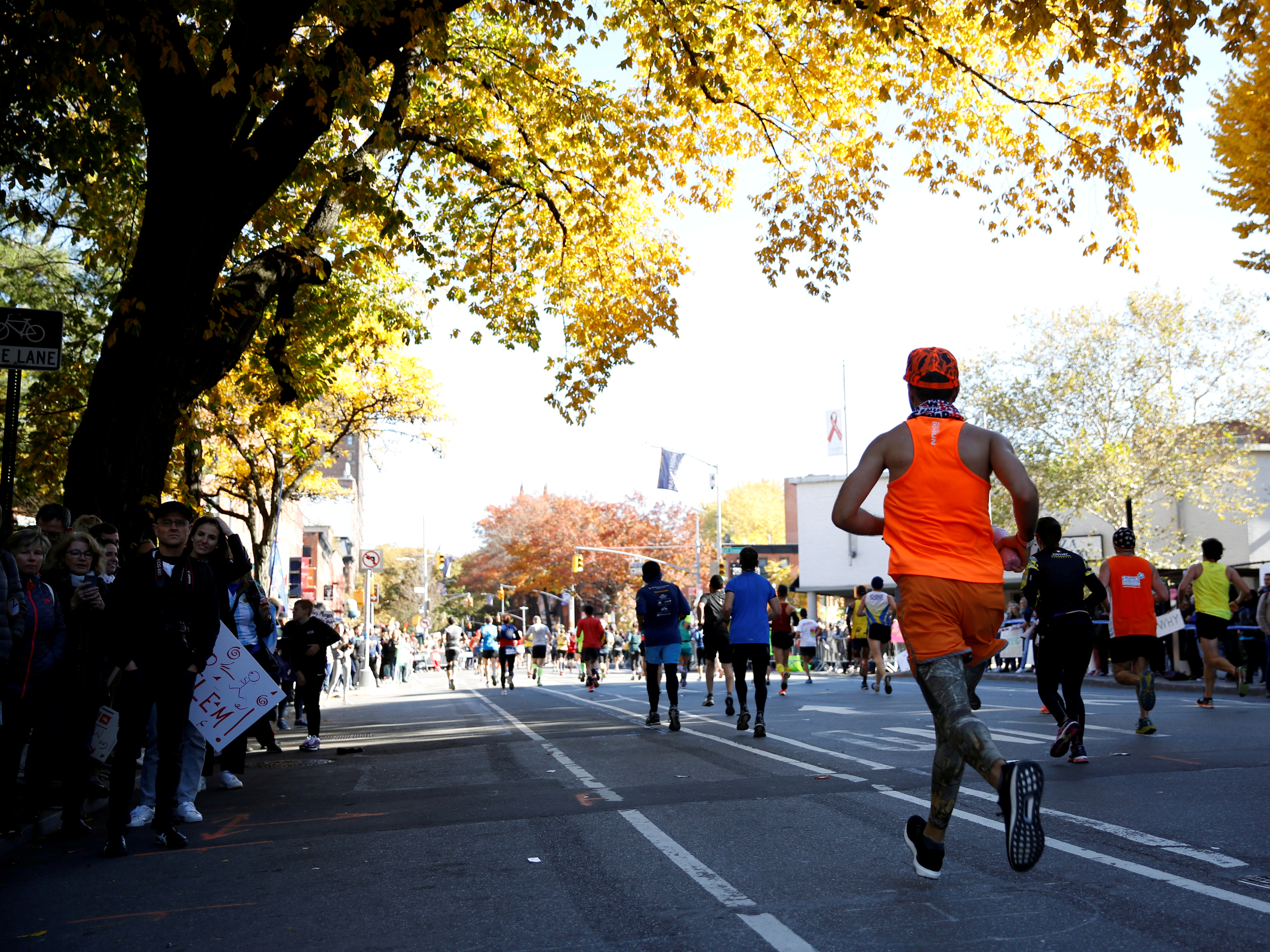 FILE PHOTO: Runners race during the 2018 New York City Marathon in the Brooklyn borough of New York City, New York, U.S., November 4, 2018. REUTERS/Caitlin Ochs/File Photo